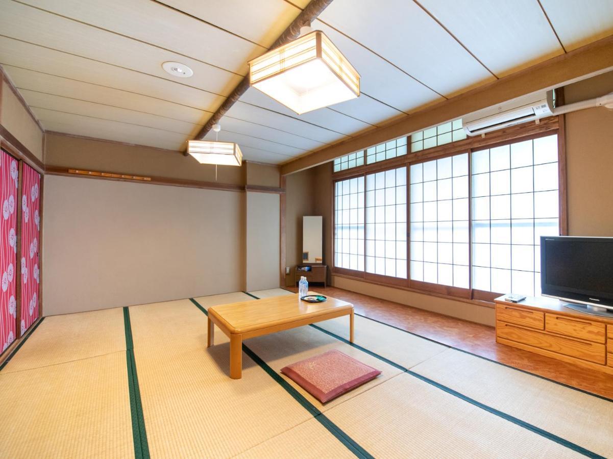 Oyo Hotel Mifuji Yamanakako Exterior photo
