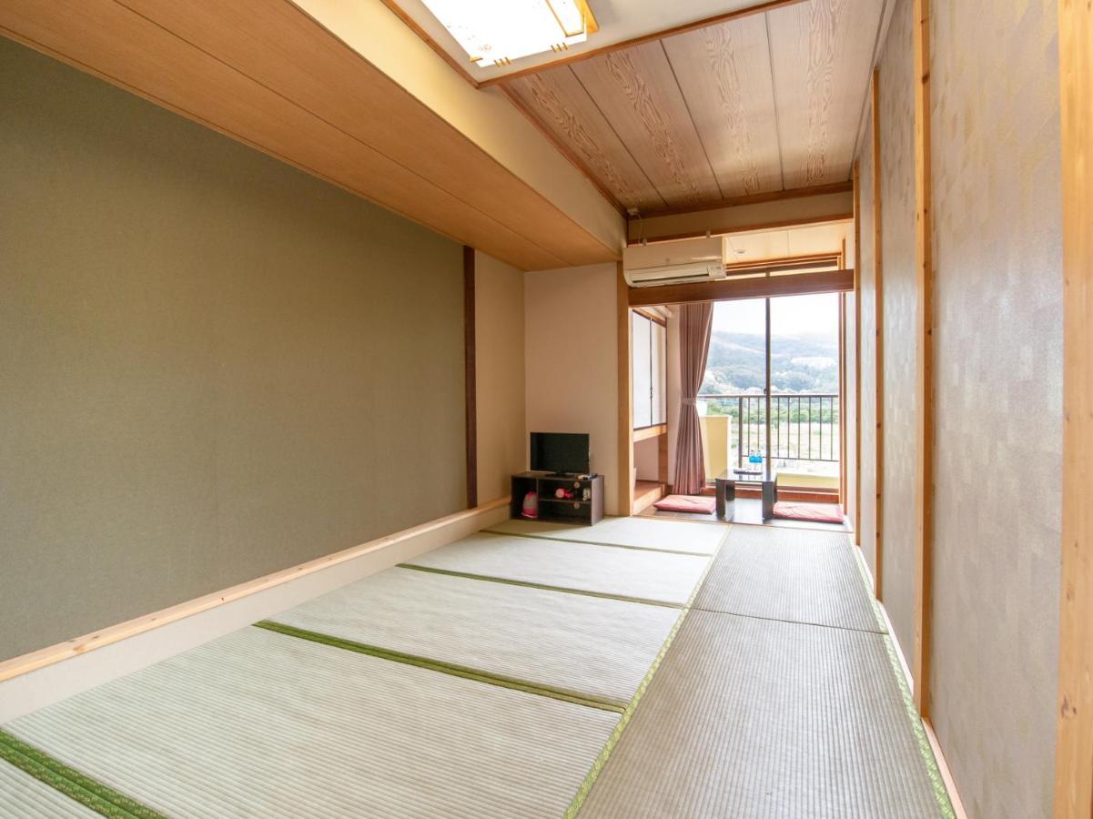 Oyo Hotel Mifuji Yamanakako Exterior photo