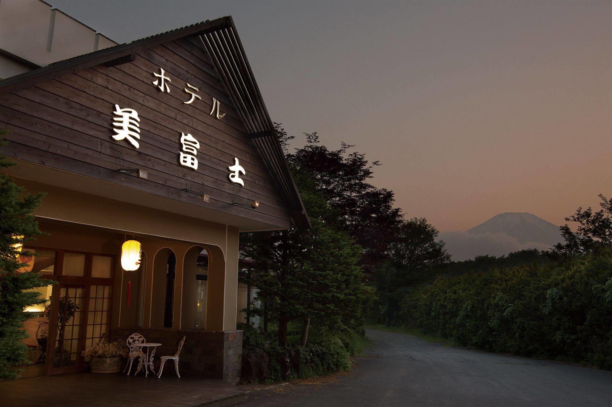 Oyo Hotel Mifuji Yamanakako Exterior photo
